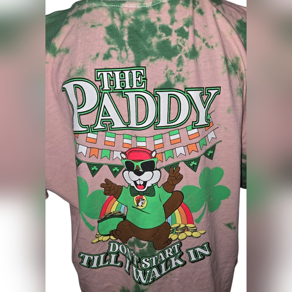 Buc-ees St Patricks Day Green Pink Tie Dye Shamrock Paddy Unisex T Shirt Sz 2XL - Picture 4 of 5